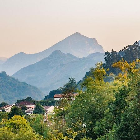 El Prau De Mito Lägenhet Onís Exteriör bild